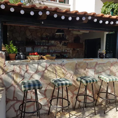 Luxury - By The Sea, Summer Kitchen, Hot Tub, Sup, Boat, 5 Rooms, Wifi, Parking - Trogir Okrug Gornji