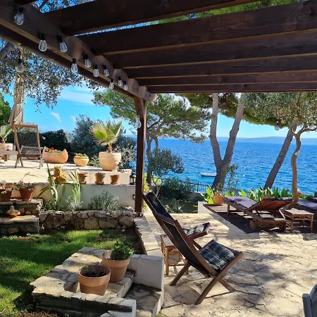 Villa Luxury - By The Sea, Summer Kitchen, Hot Tub, Sup, Boat, 5 Rooms, Wifi, Parking - Trogir
